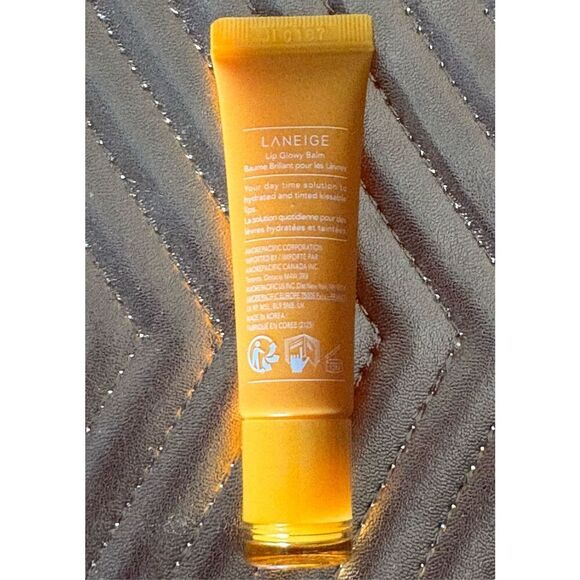 LANEIGE - NWT - Lip Glowy Balm in Peach. New in Box, .35 oz. - Picture 9 of 16